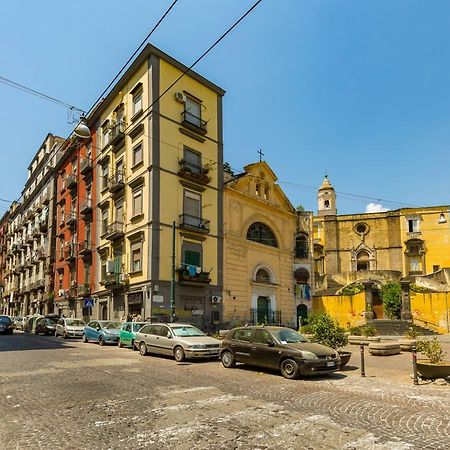 Cirillo 60 Apartment Napoli Bagian luar foto