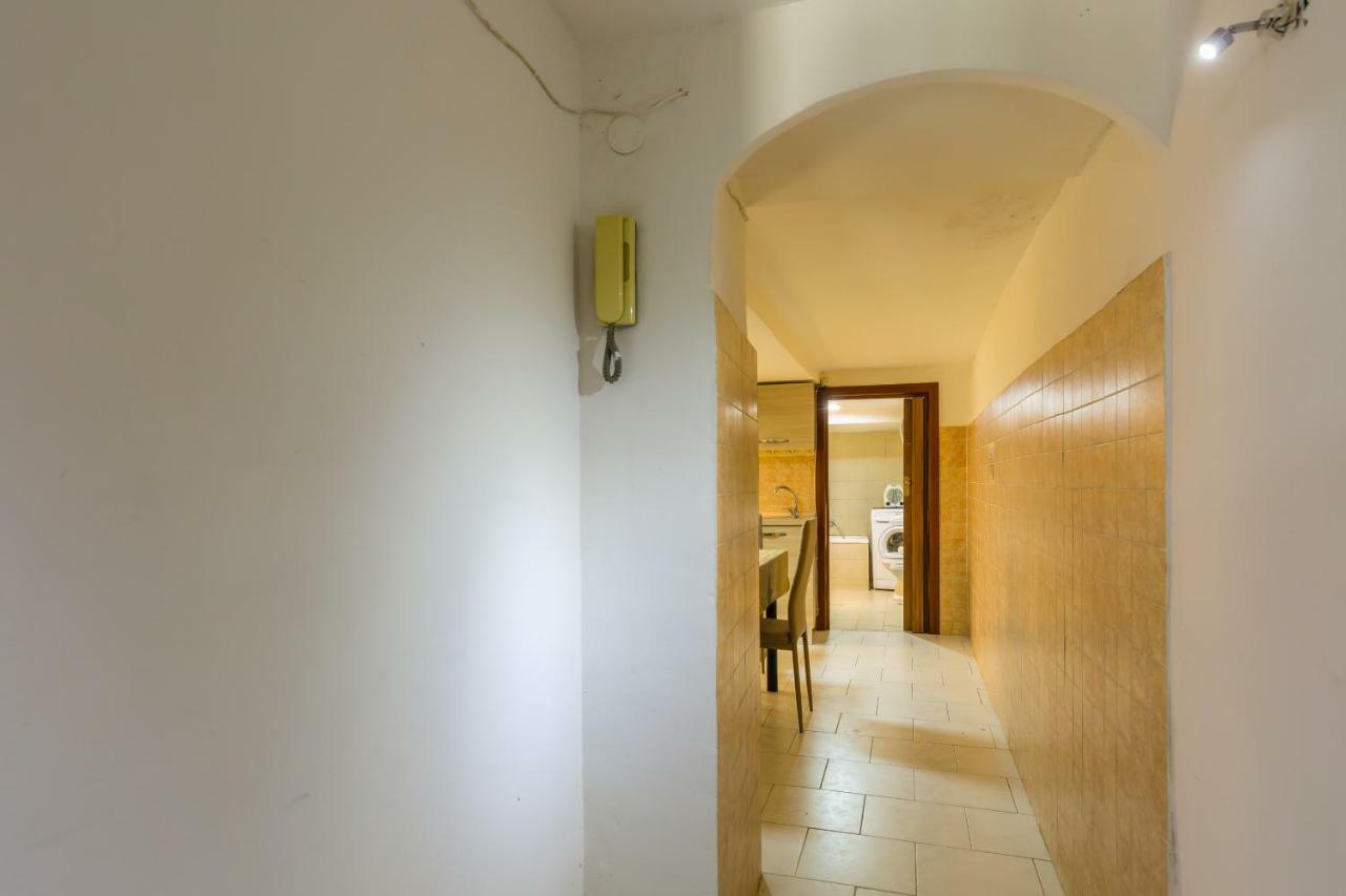 Cirillo 60 Apartment Napoli Bagian luar foto